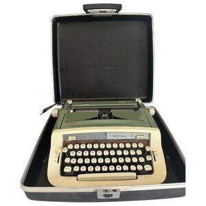 Royal Sabre Green Manual Typewriter Vintage 1970's in Original Case WORKS! MCM